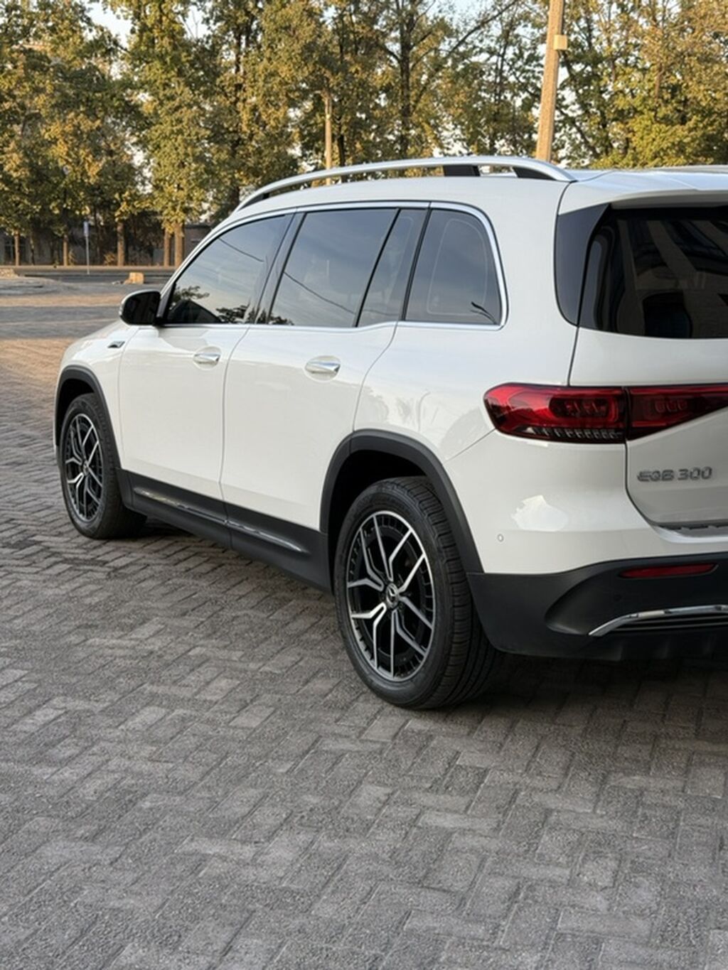 Mercedes-Benz EQA: 2022 г., Автомат, Электромобиль, Кроссовер: фото 8