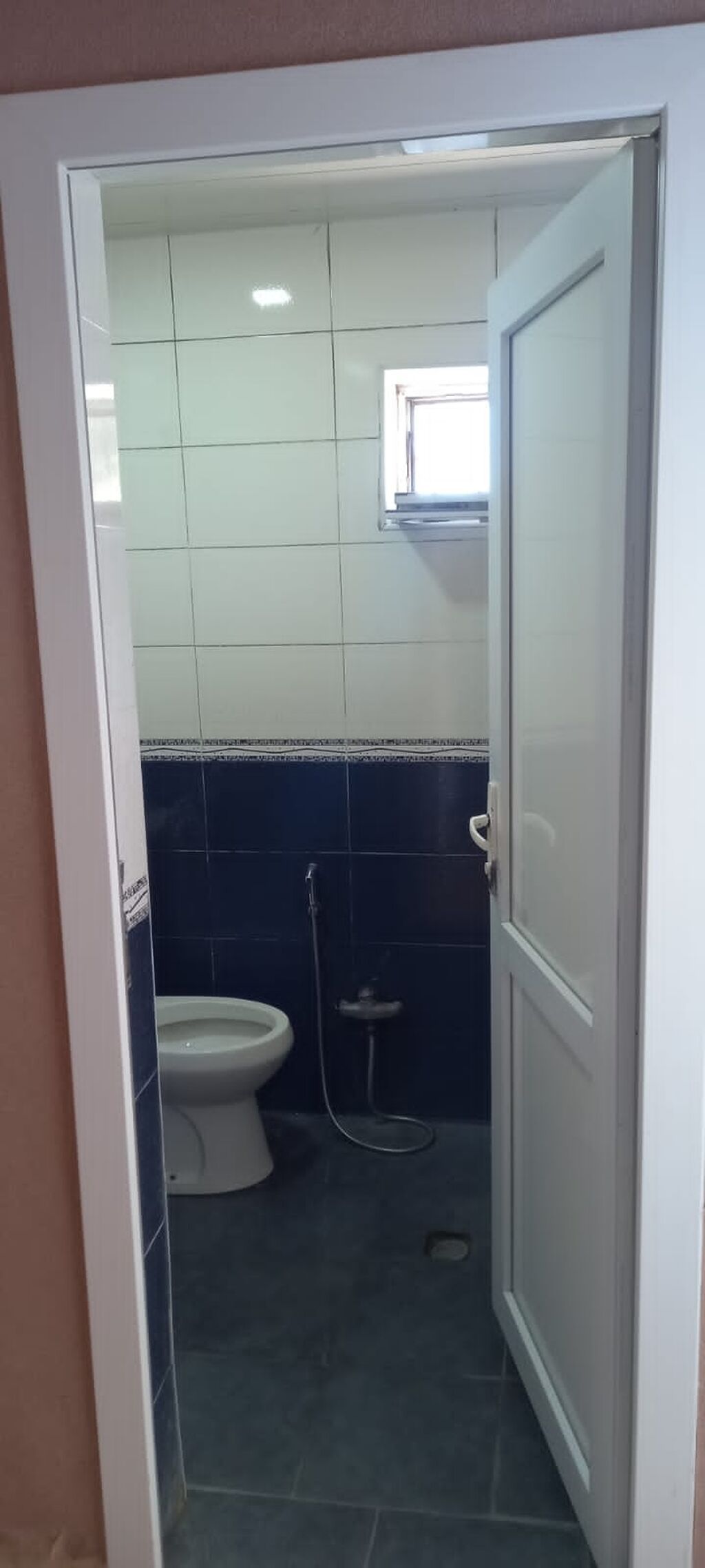 2 otaqlı həyət evi – geniş eyvanlı dənizə yaxındır her bir şəaraiti