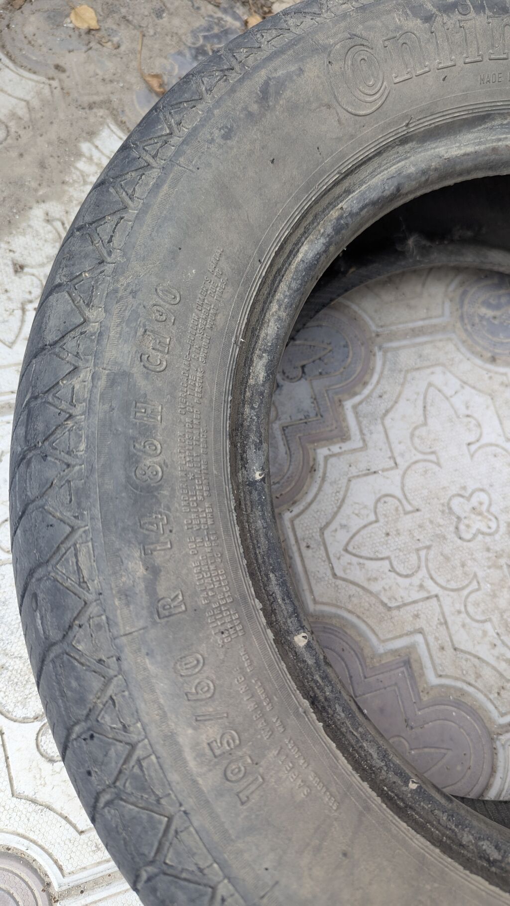 Летняя шина Continental БУ . Пойдет на запаску - Размер: 195/60 R14 -: фото 2
