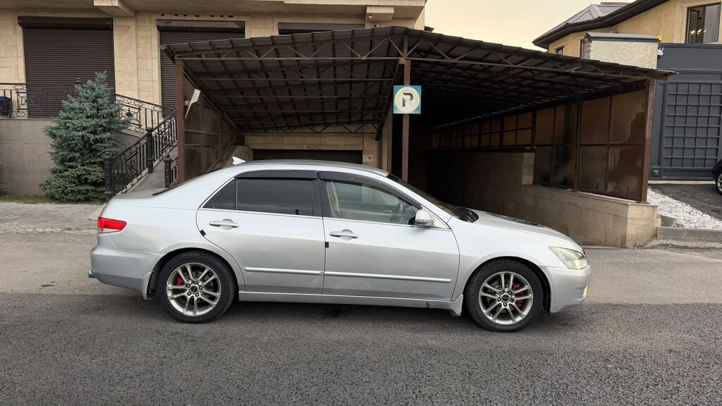 Honda Inspire: 2005 г., 3 л, Автомат, Бензин, Седан: фото 2