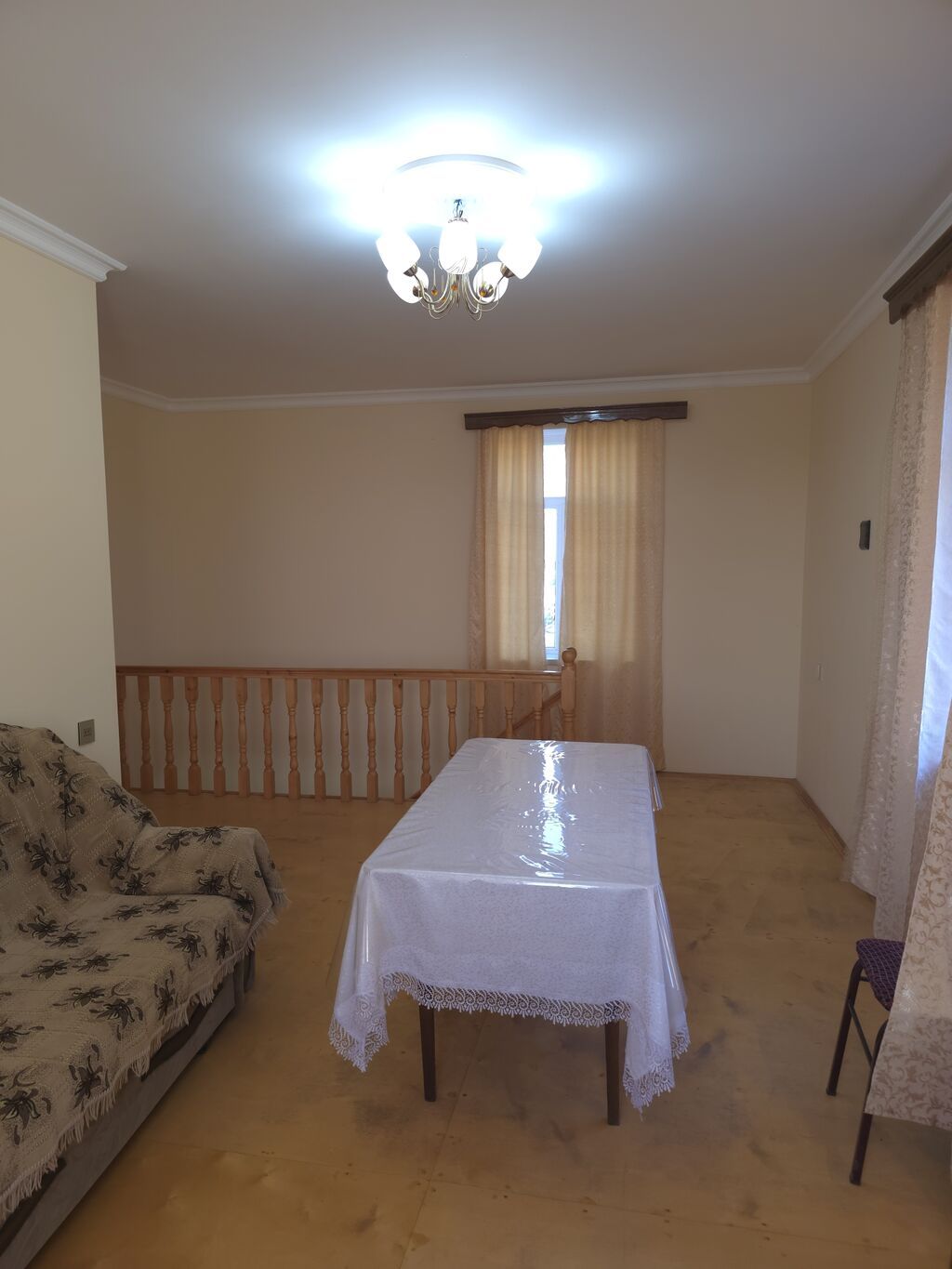 6 otaqlı, 86 kv. m, Kredit yoxdur, Orta təmir