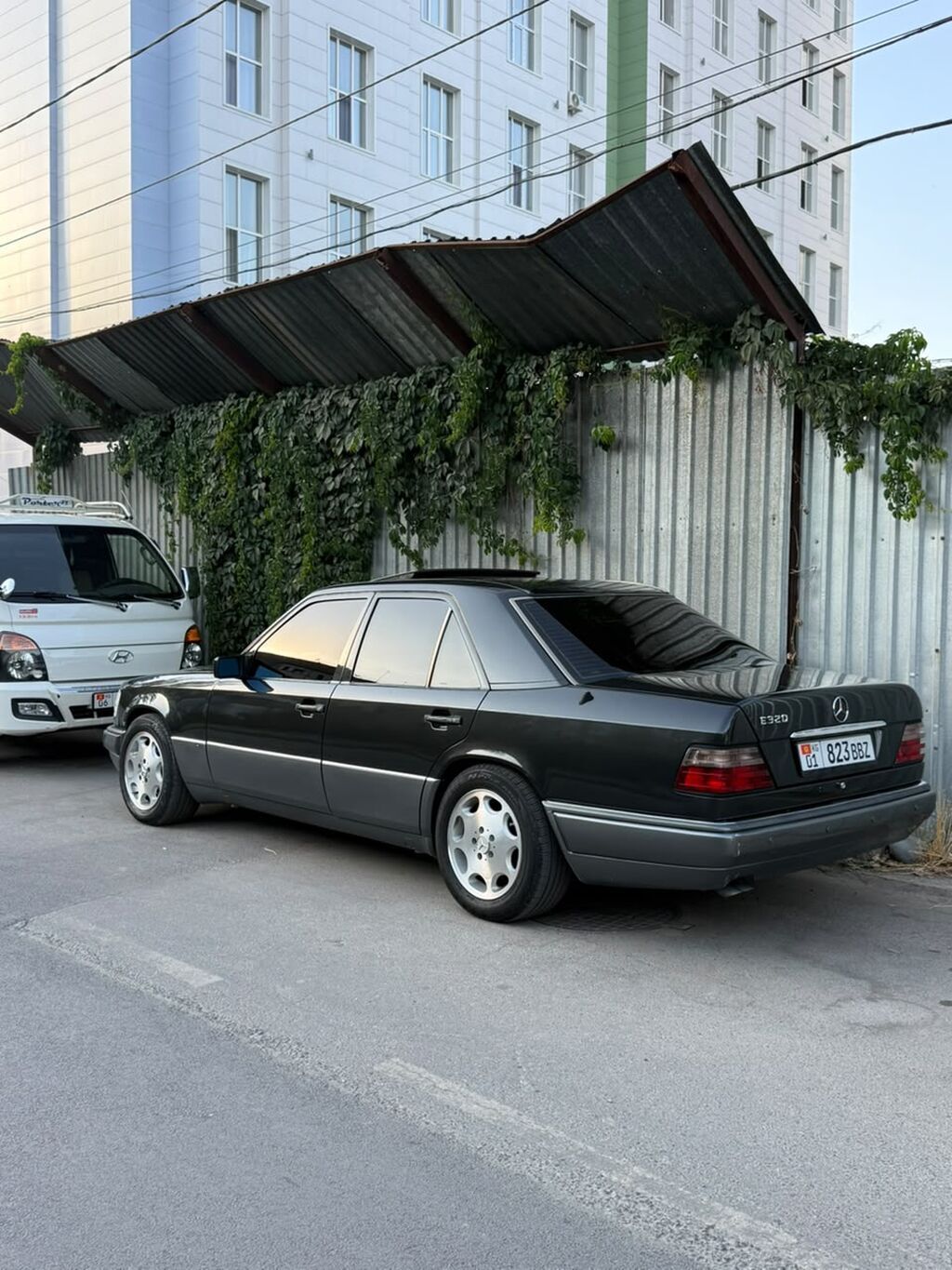 Mercedes-Benz W124: 1995 г., 3.2 л, Автомат, Бензин, Седан: фото 5