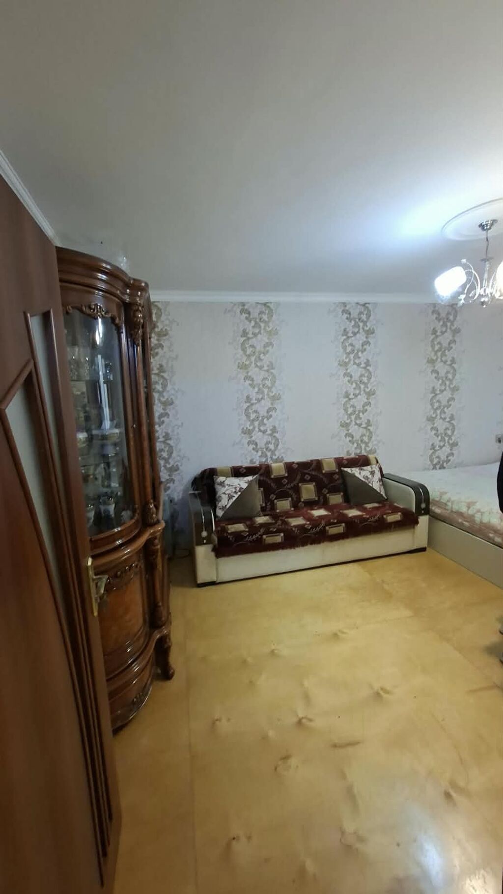 Qara Qarayev ərazisində, əlverişli və yaşayış üçün rahat yerdə