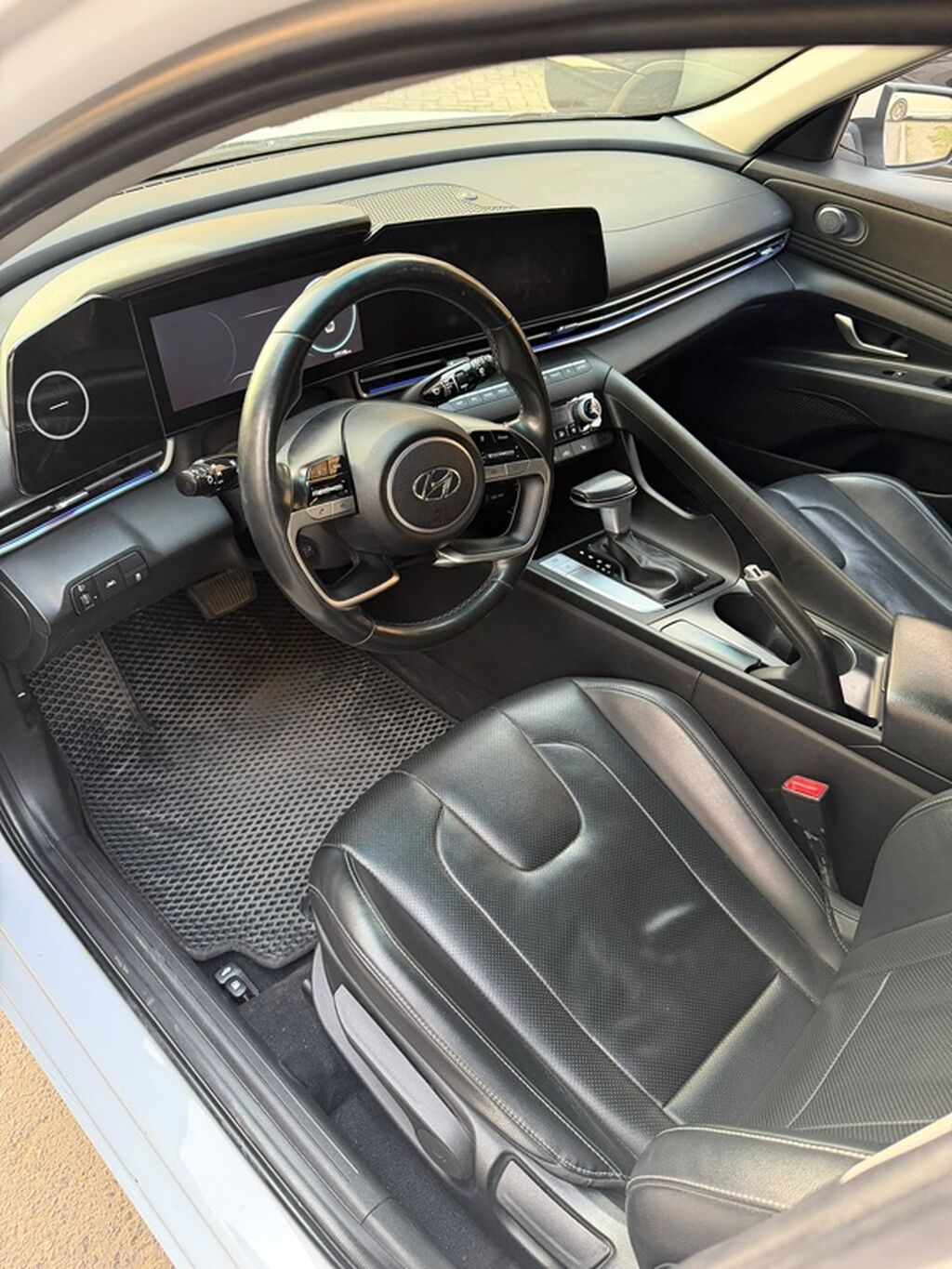 Hyundai Avante: 2020 г., 1.6 л, Автомат, Бензин, Седан: фото 6