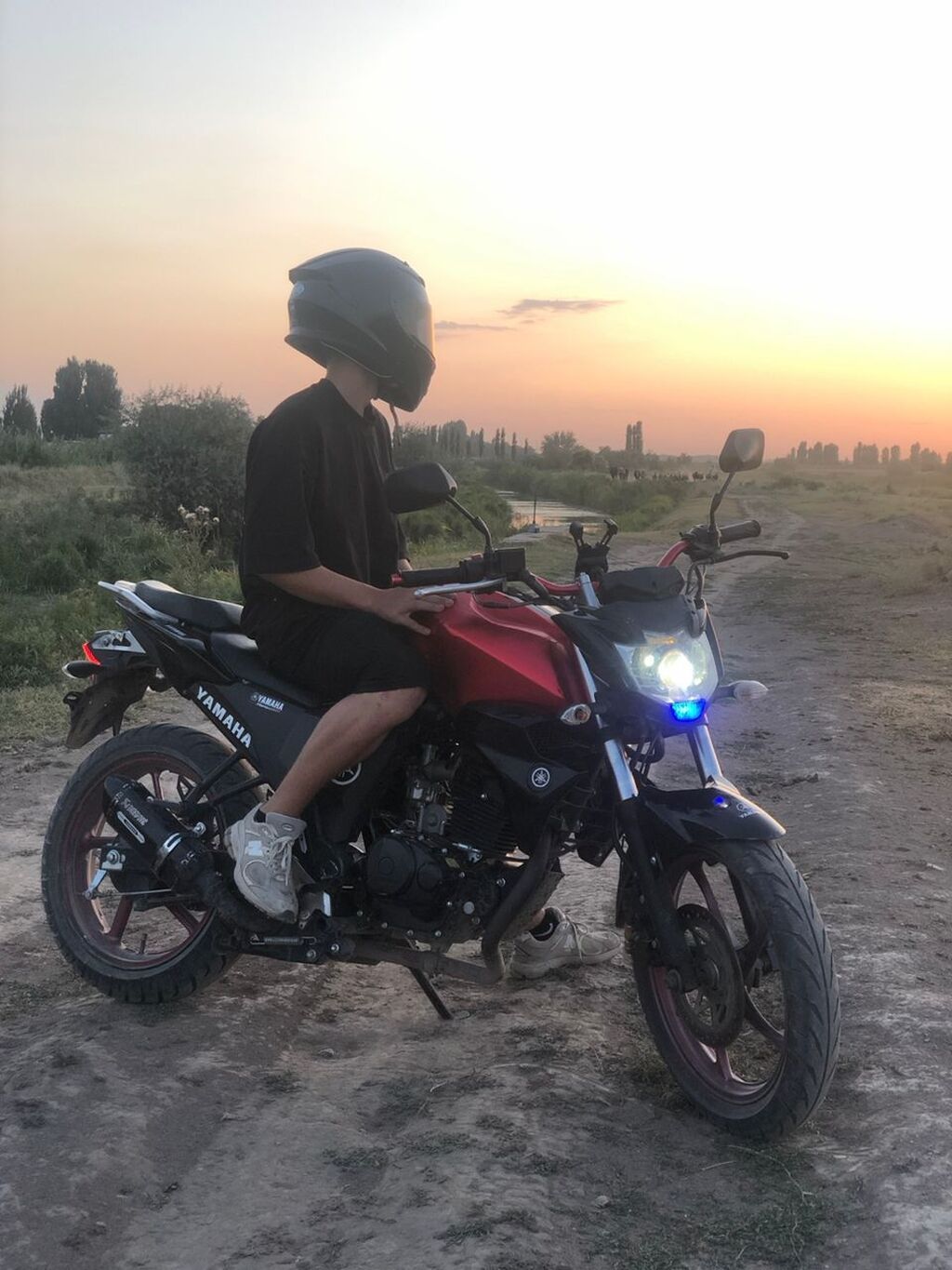 Мотоцикл Yamaha (нейкед) -200кубов 2021 год (Обмен интересует на авто: фото 2