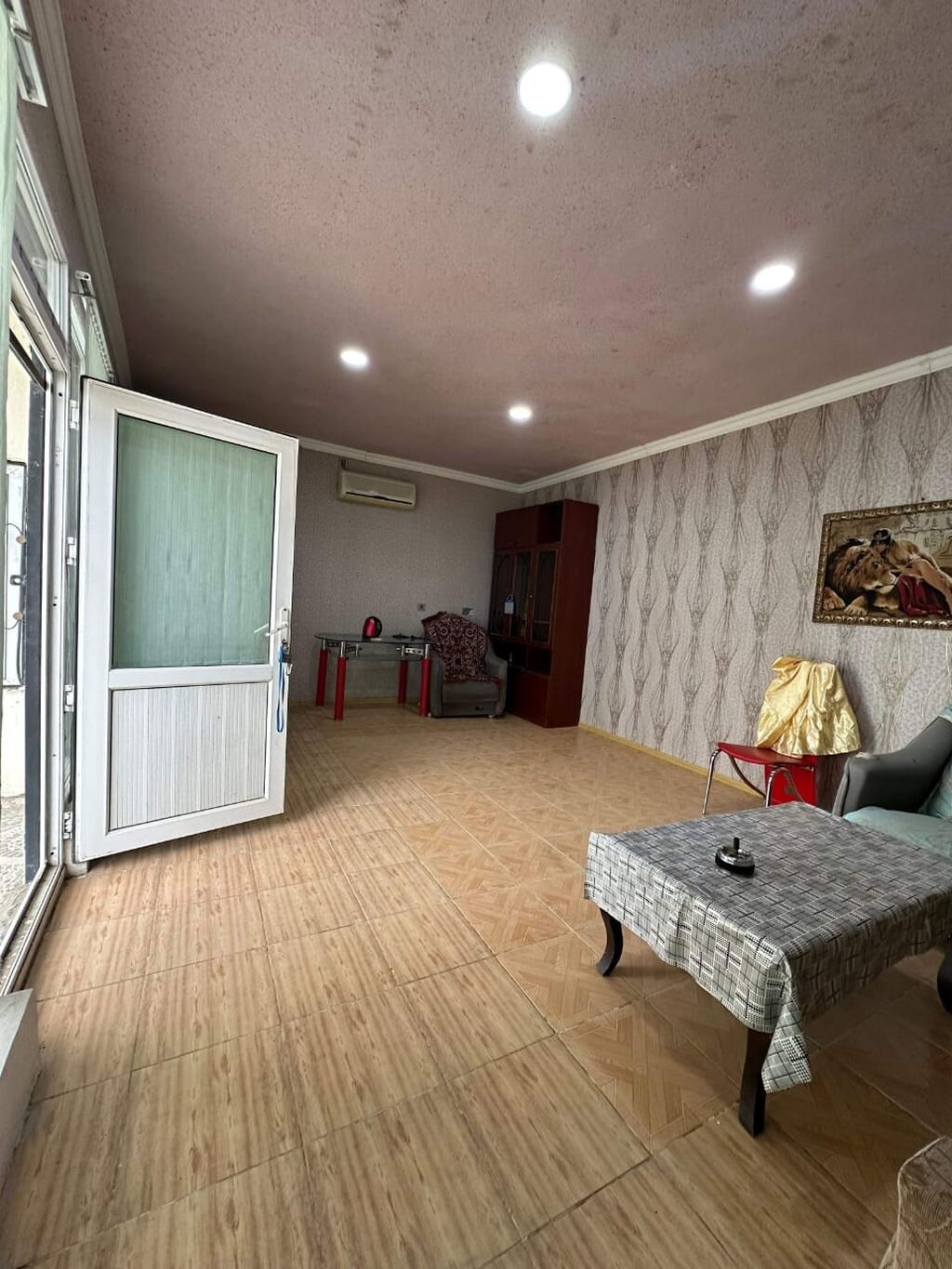 5 otaqlı, 196 kv. m, Kredit yoxdur, Orta təmir