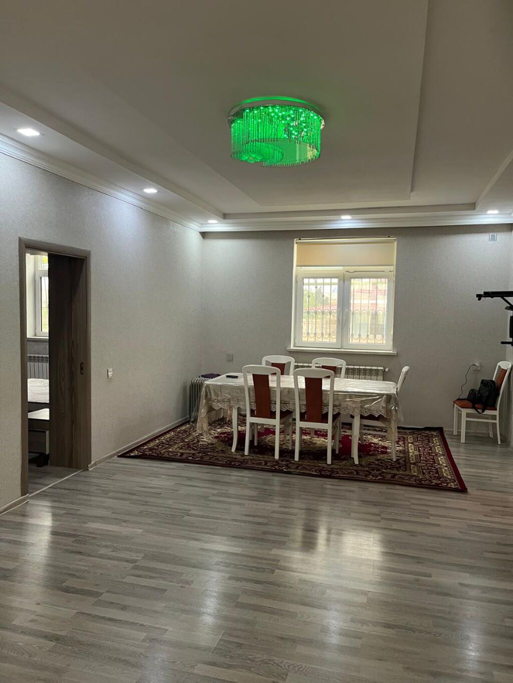 120 kv. m, 4 otaqlı, Su, İnternet, İşıq