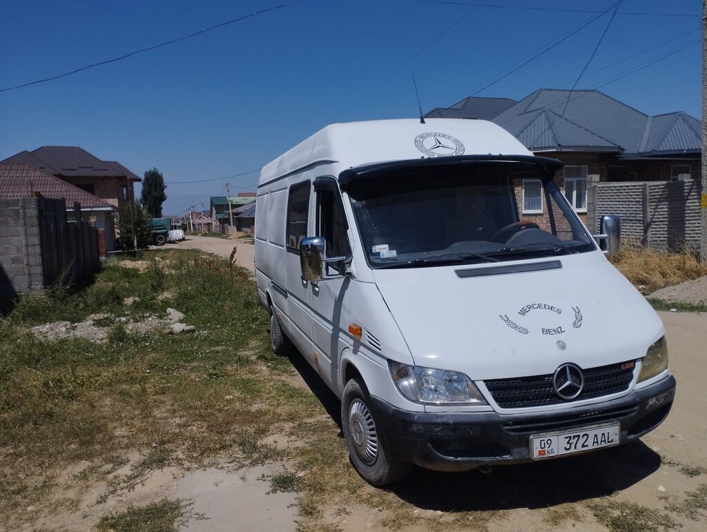 Mercedes-Benz Спринтер: 2004 г., 2.2 л, Механика, Дизель, Фургон: фото 2