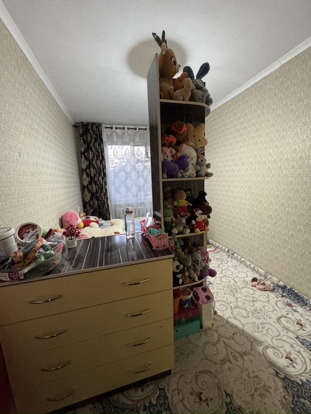 3 комнаты, 59 м², 104 серия, 4 этаж, Старый ремонт: фото 2