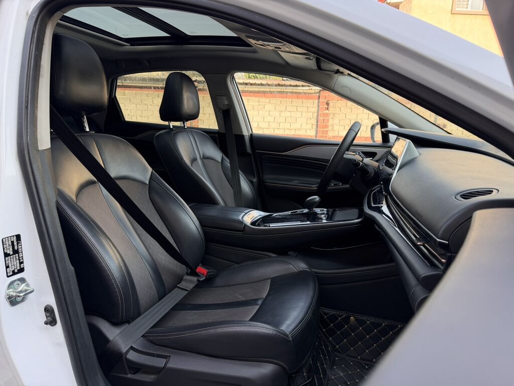 GAC Aion S — электрический седан Кузов и дизайн: - Аэродинамичный: фото 5