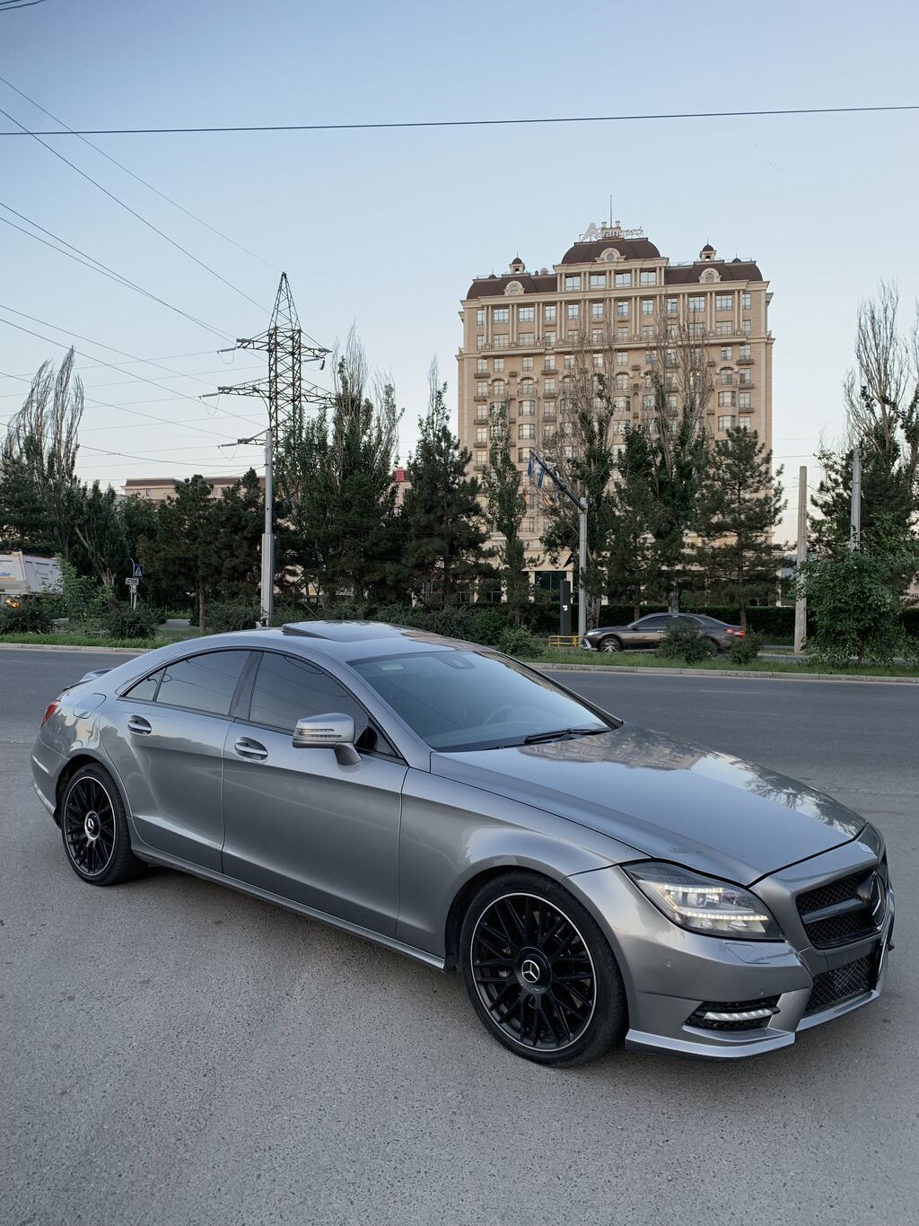 Mercedes-Benz CLS-Class: 2012 г., 4.7 л, Автомат, Бензин, Седан: фото 3