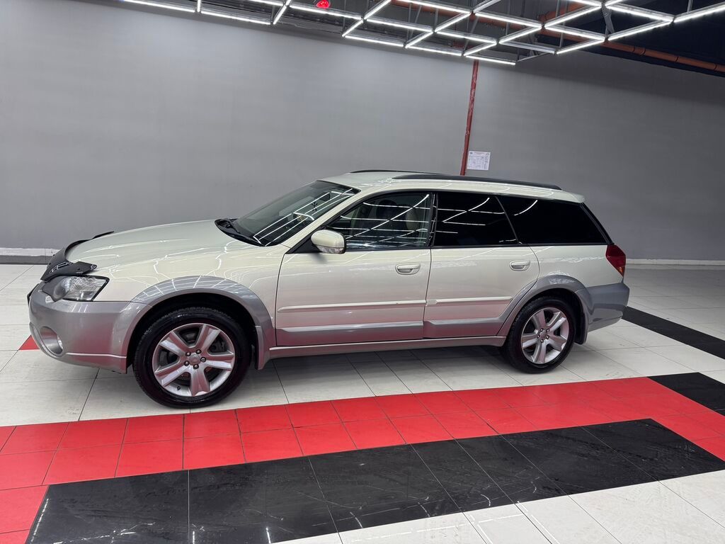 Subaru Outback: 2004 г., 3 л, Автомат, Бензин, Универсал: фото 5
