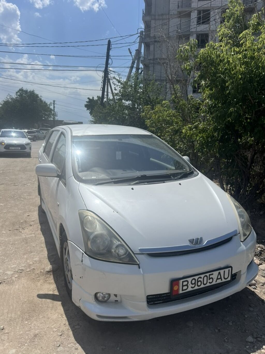Toyota WISH: 2003 г., 1.8 л, Автомат, Бензин, Универсал — фото 2