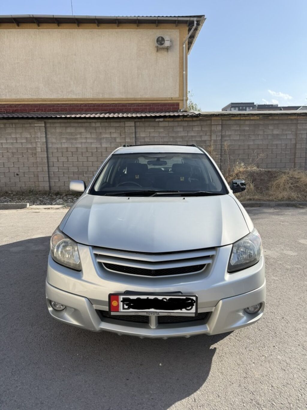 Toyota Voltz: 2003 г., 1.8 л, Автомат, Бензин, Хэтчбэк: фото 2