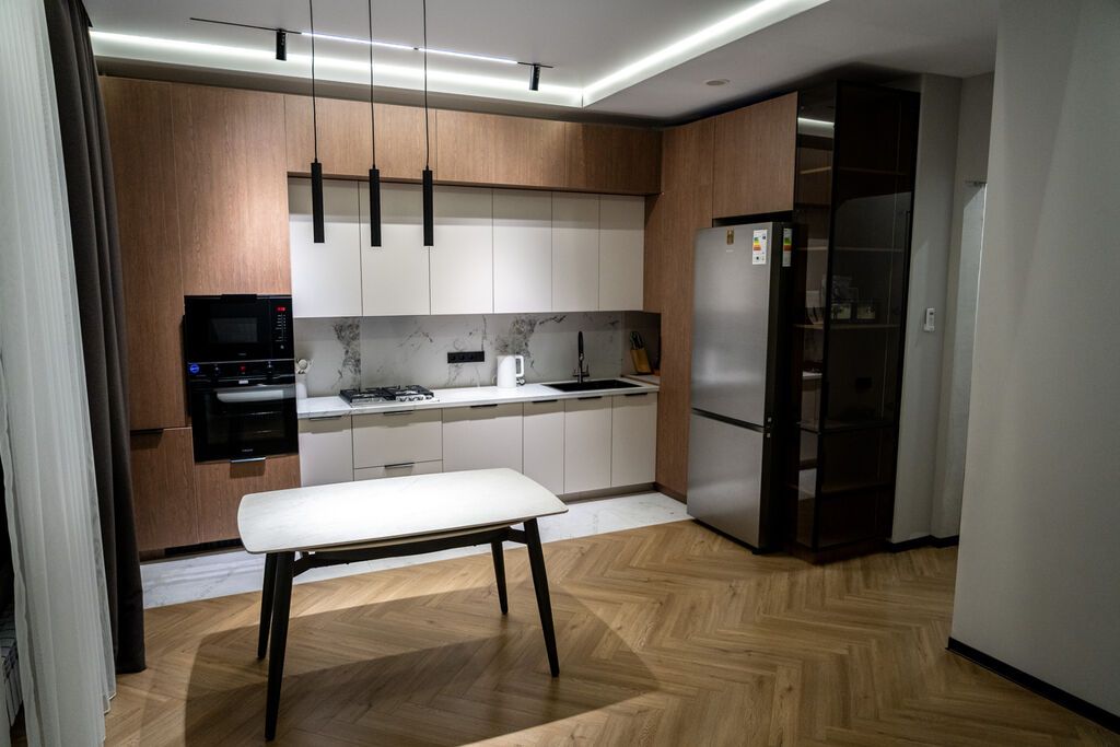 4 комнаты, 100 м², Элитка, 15 этаж, Евроремонт: фото 1