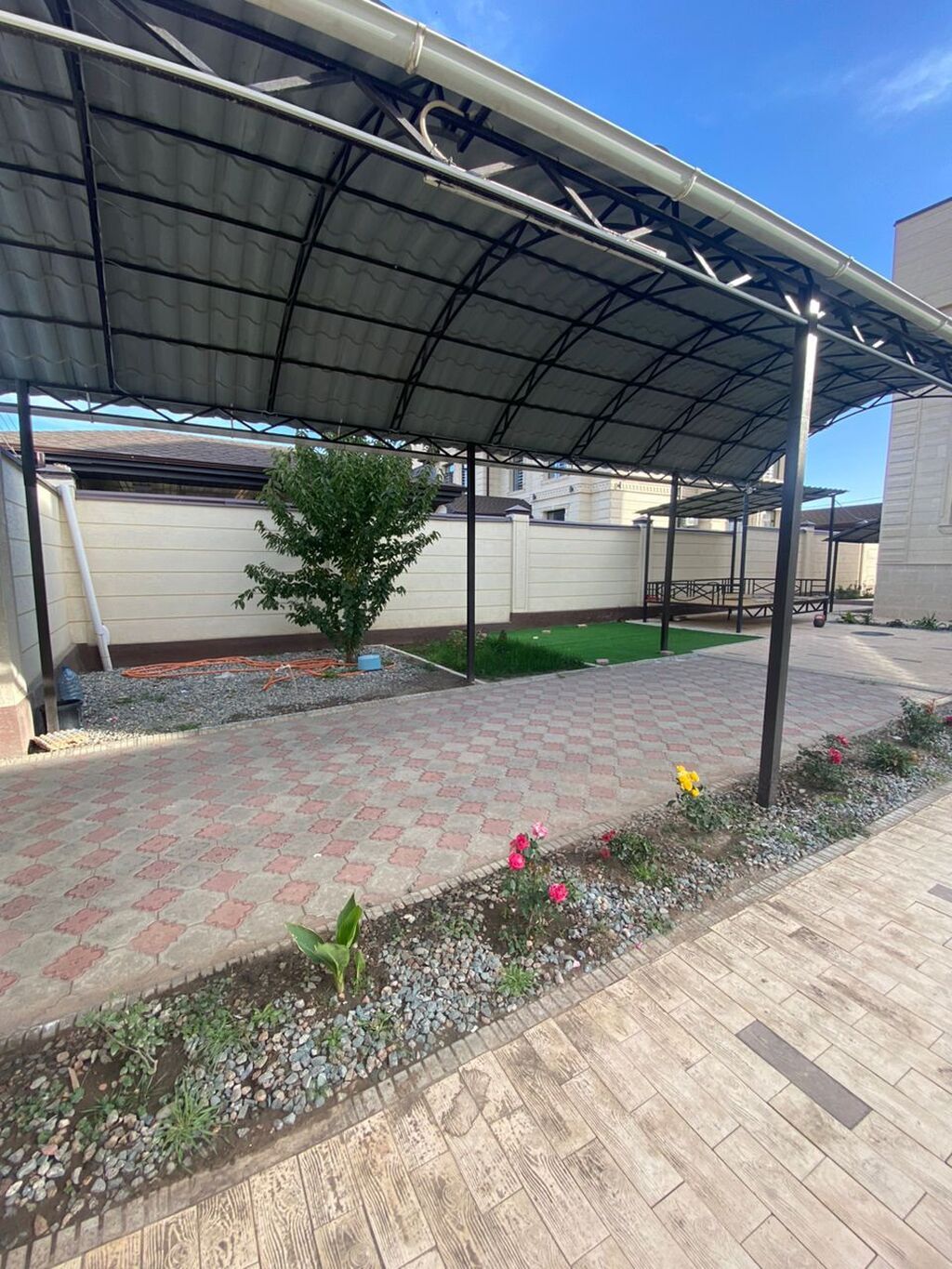 5 и более комнат, 330 м², 6 соток, Бишкек, АУЦА Агентство недвижимости: фото 3