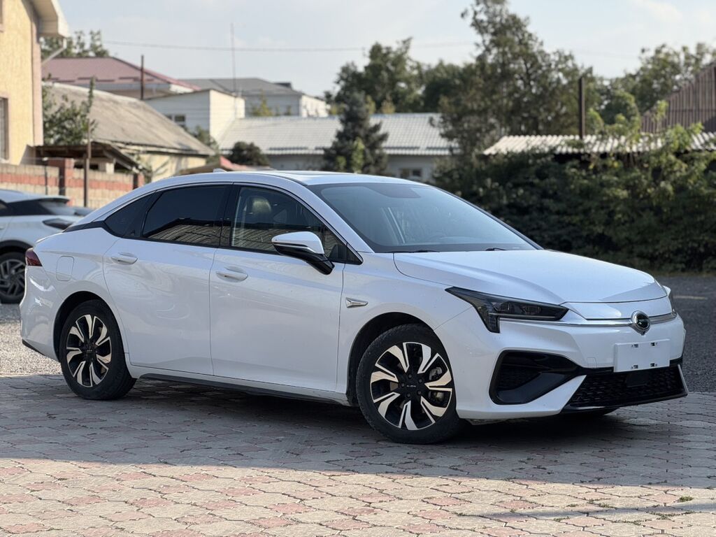 GAC Aion S — электрический седан Кузов и дизайн: - Аэродинамичный: фото 2