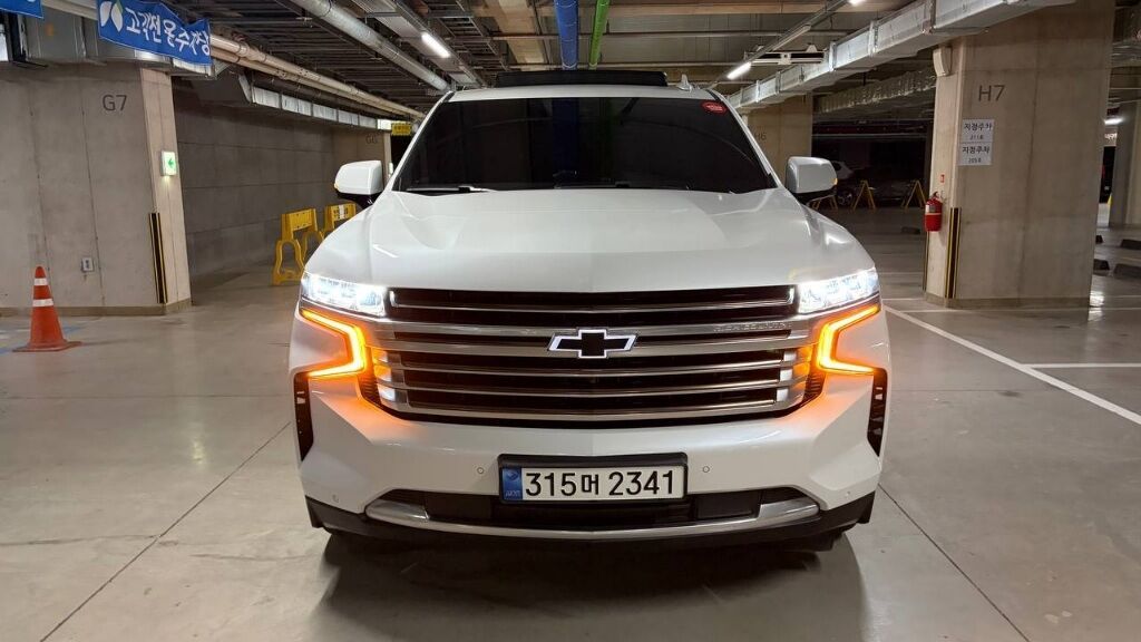 Chevrolet Tahoe: 2022 г., 6.2 л, Автомат, Бензин, Внедорожник: фото 1