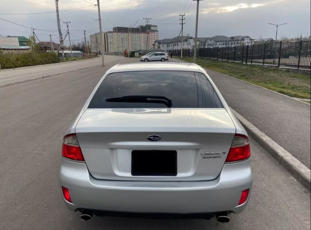 Subaru Legacy 2006 г., 2 л, автомат, бензин: фото 3