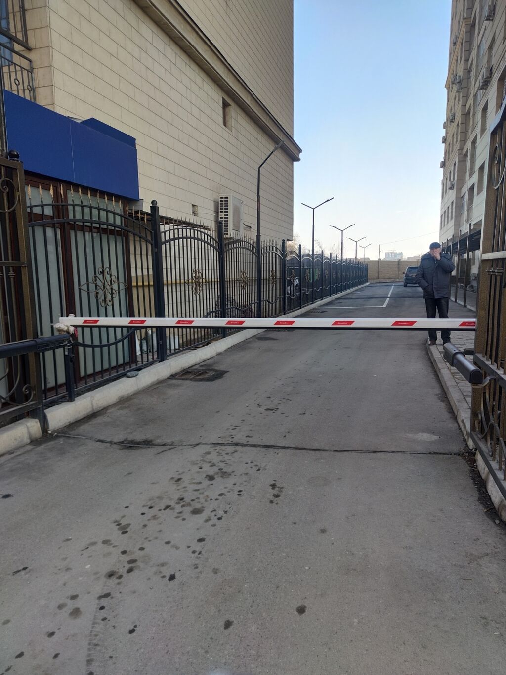 Универсальный пульт новый от ворот и от шлагбаума, с батарейкой: фото 4