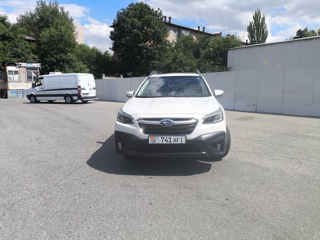 Subaru Outback: 2020 г., 2.5 л, Автомат, Бензин, Внедорожник — фото 3