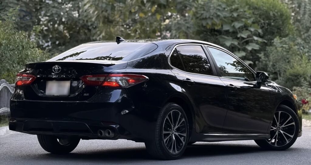 Toyota Camry: 2019 г., 2.5 л, Автомат, Бензин, Седан: фото 4