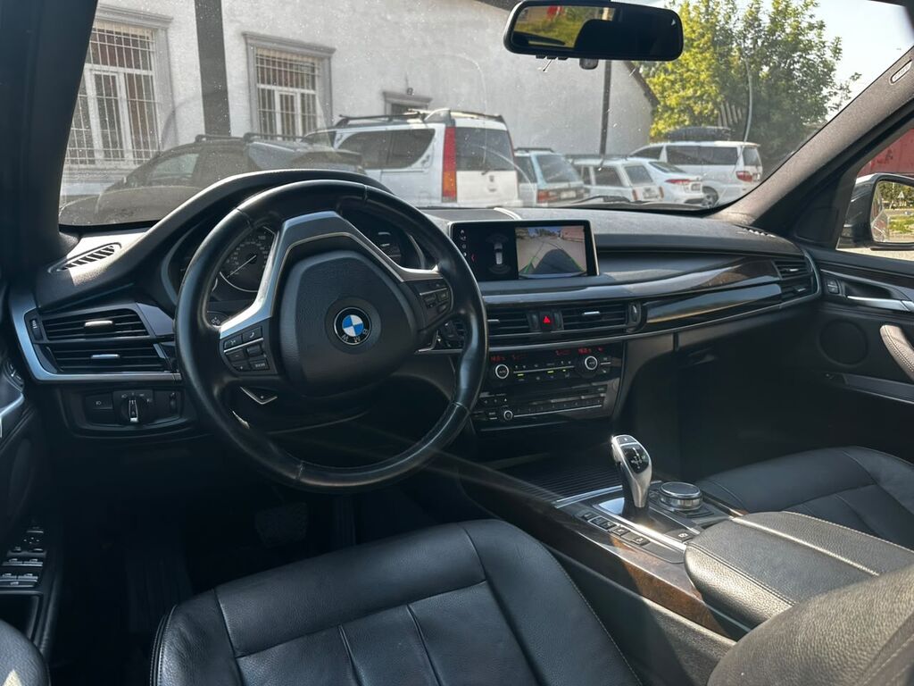 BMW X5: 2018 г., Кроссовер: фото 6