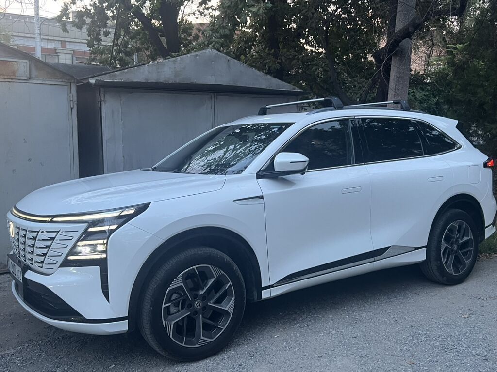 Changan CS75 Plus: 2025 г., 1.5 л, Автомат, Бензин, Кроссовер — фото 5