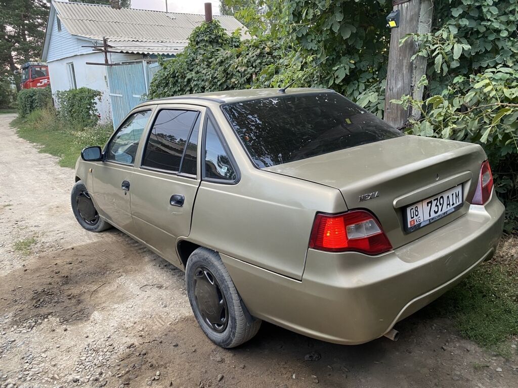 Daewoo Nexia: 2011 г., 1.5 л, Механика, Бензин, Седан: фото 8