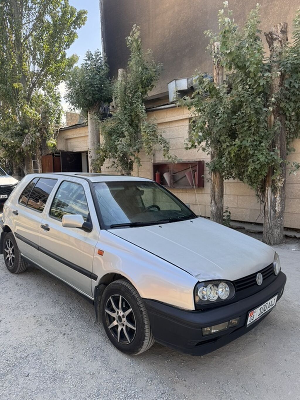 Volkswagen Golf: 1992 г., 1.8 л, Механика, Бензин, Хэтчбэк: фото 6