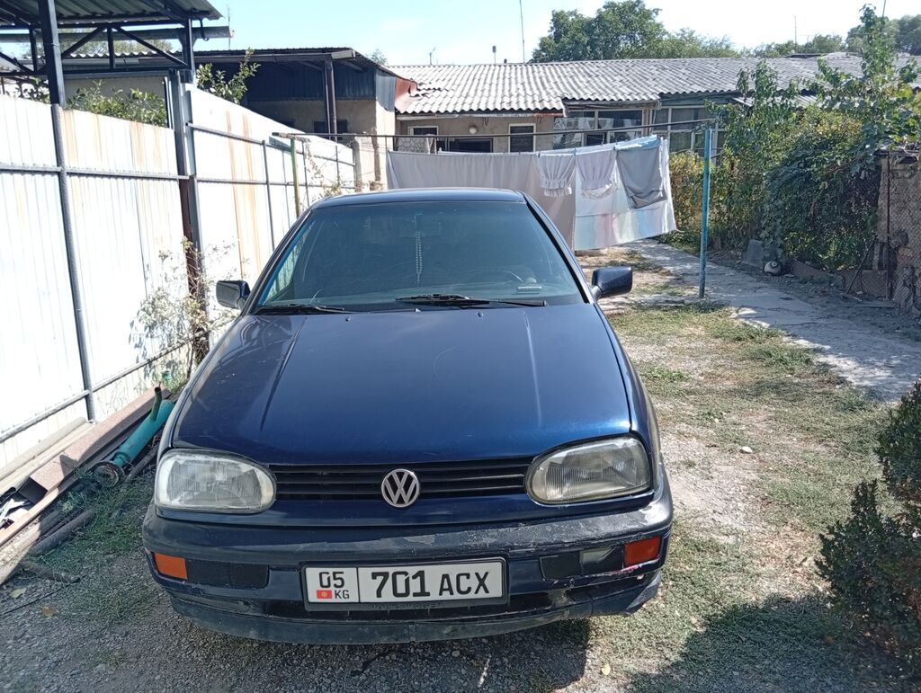 Volkswagen Golf: 1992 г., 1.8 л, Механика, Бензин, Хэтчбэк: фото 5