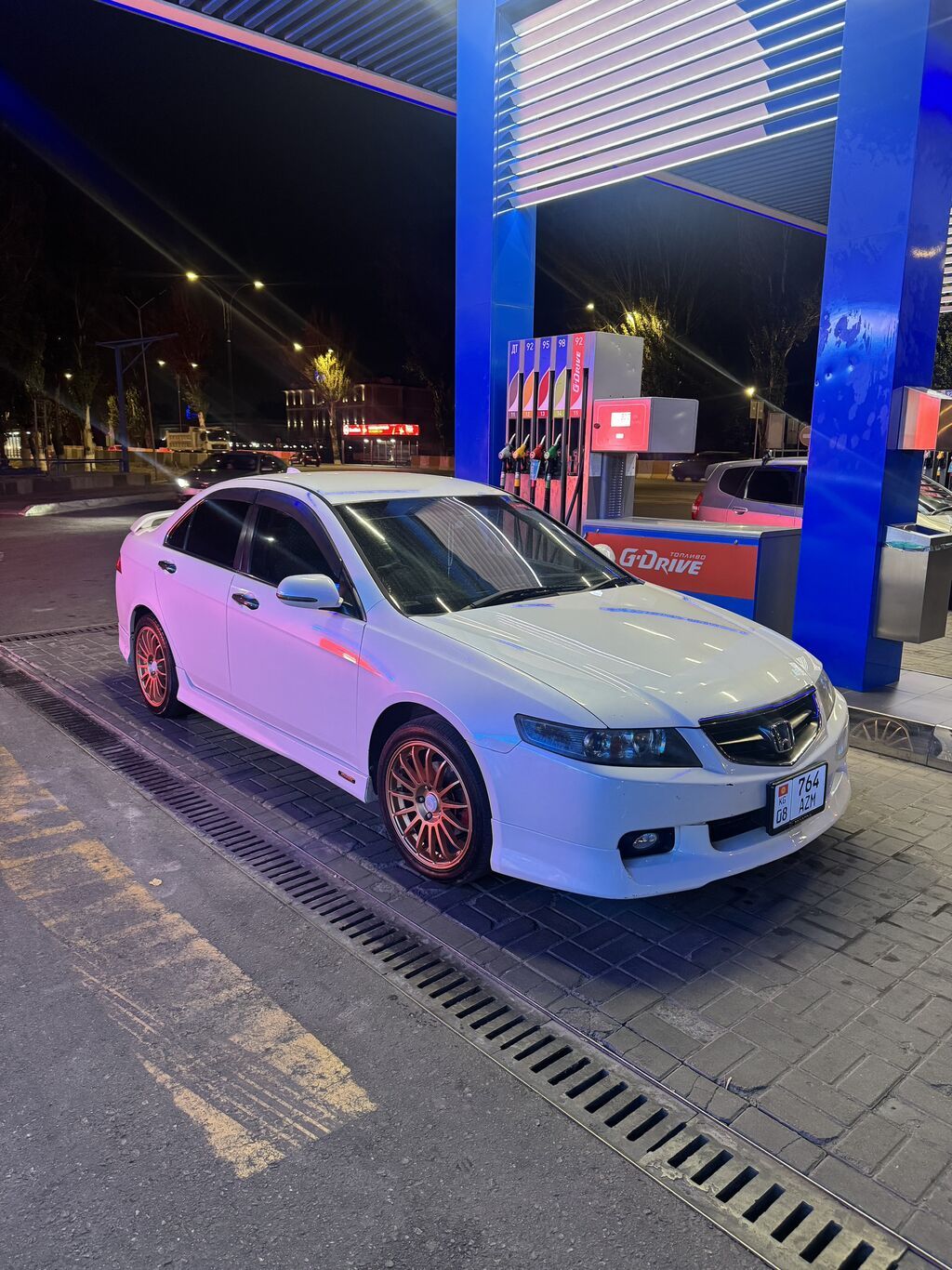 Honda Accord: 2003 г., 2 л, Автомат, Бензин, Седан: фото 1