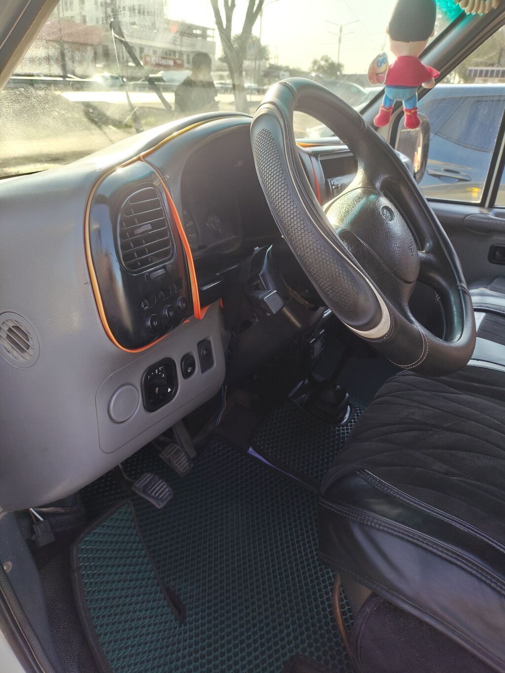Ford Transit: 1999 г., 2.5 л, Механика, Дизель, Бус: фото 3