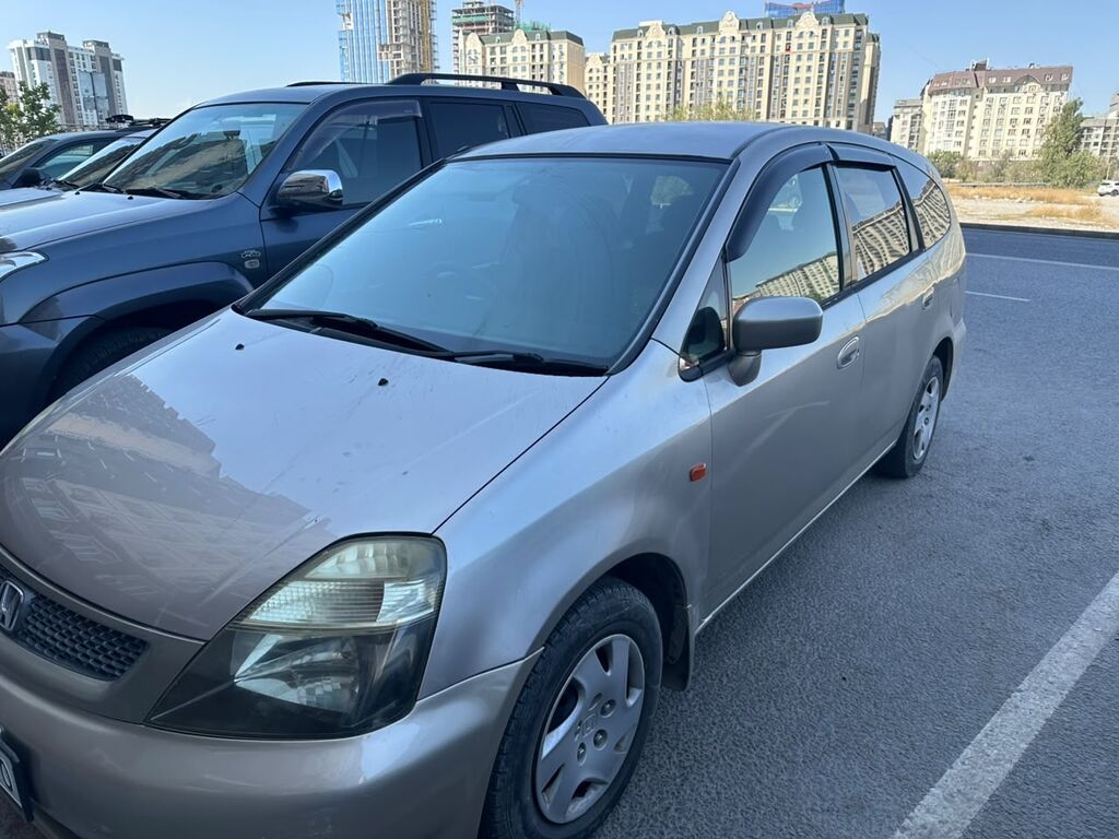 Honda Stream