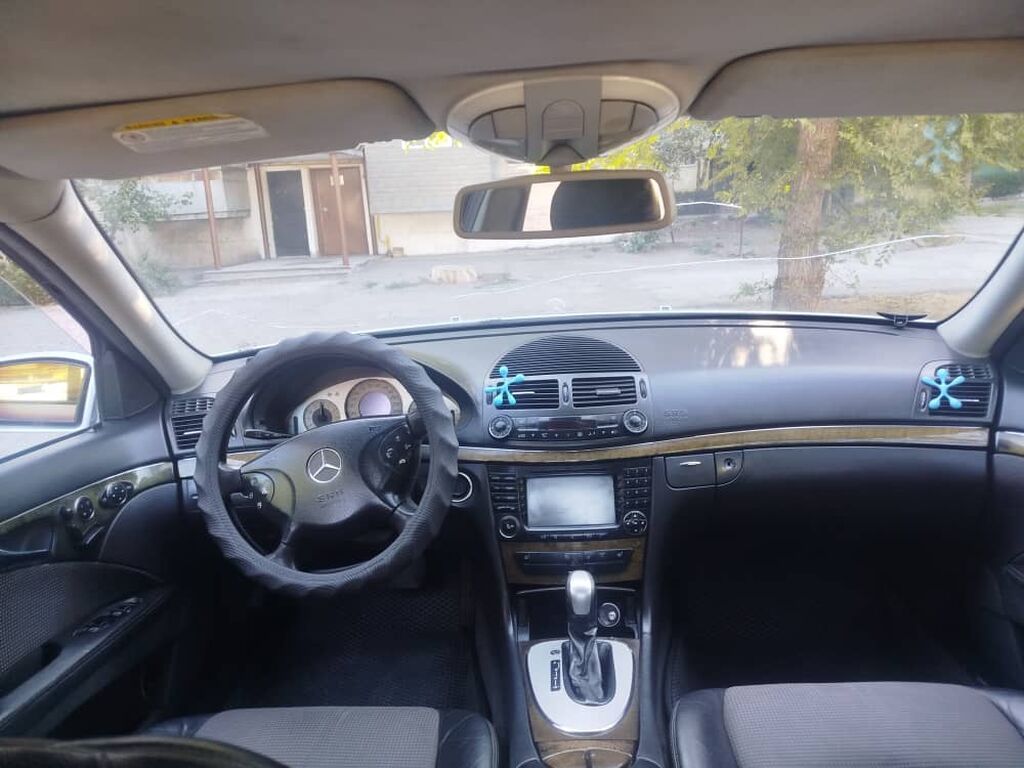Mercedes-Benz E-Class: 2003 г., 3.2 л, Автомат, Дизель, Седан: фото 5
