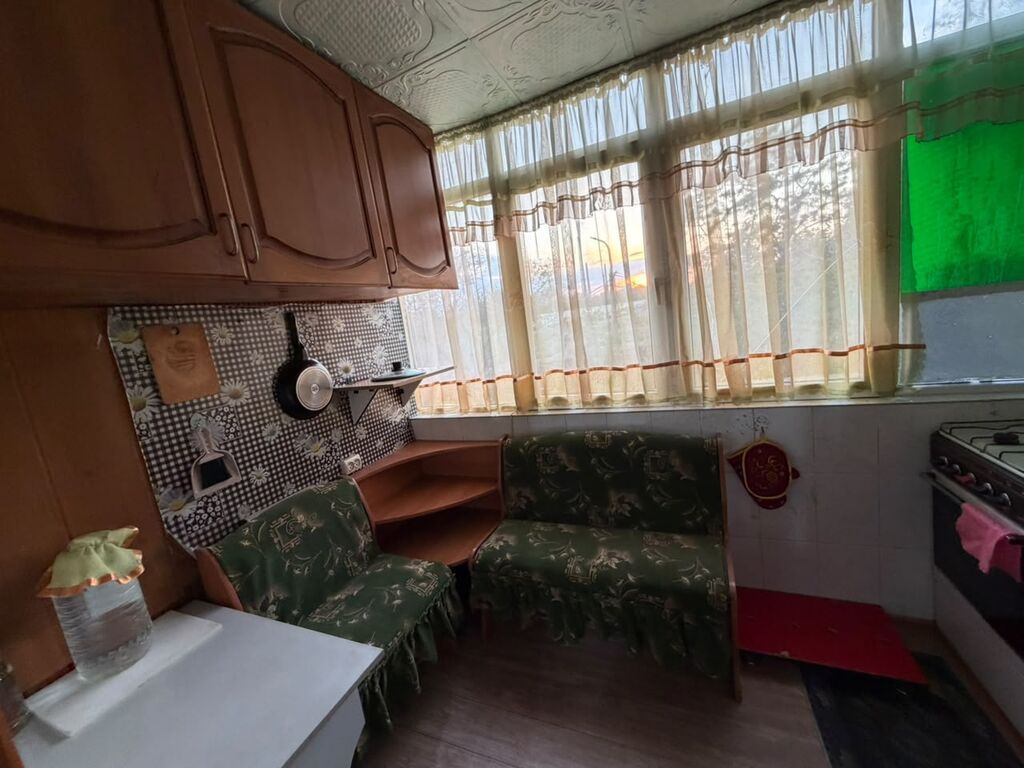 3 комнаты, Аламедин-1 мкр Собственник, Семейным, С мебелью полностью: фото 8