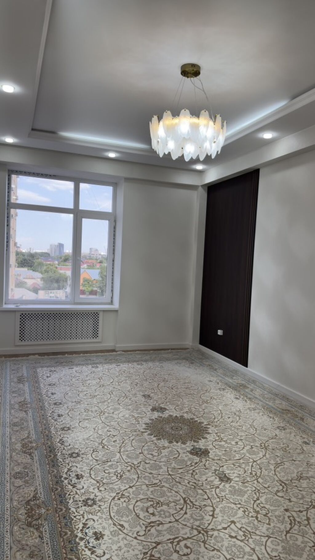 1 комната, 57 м², Элитка, 5 этаж, Свежий ремонт: фото 2