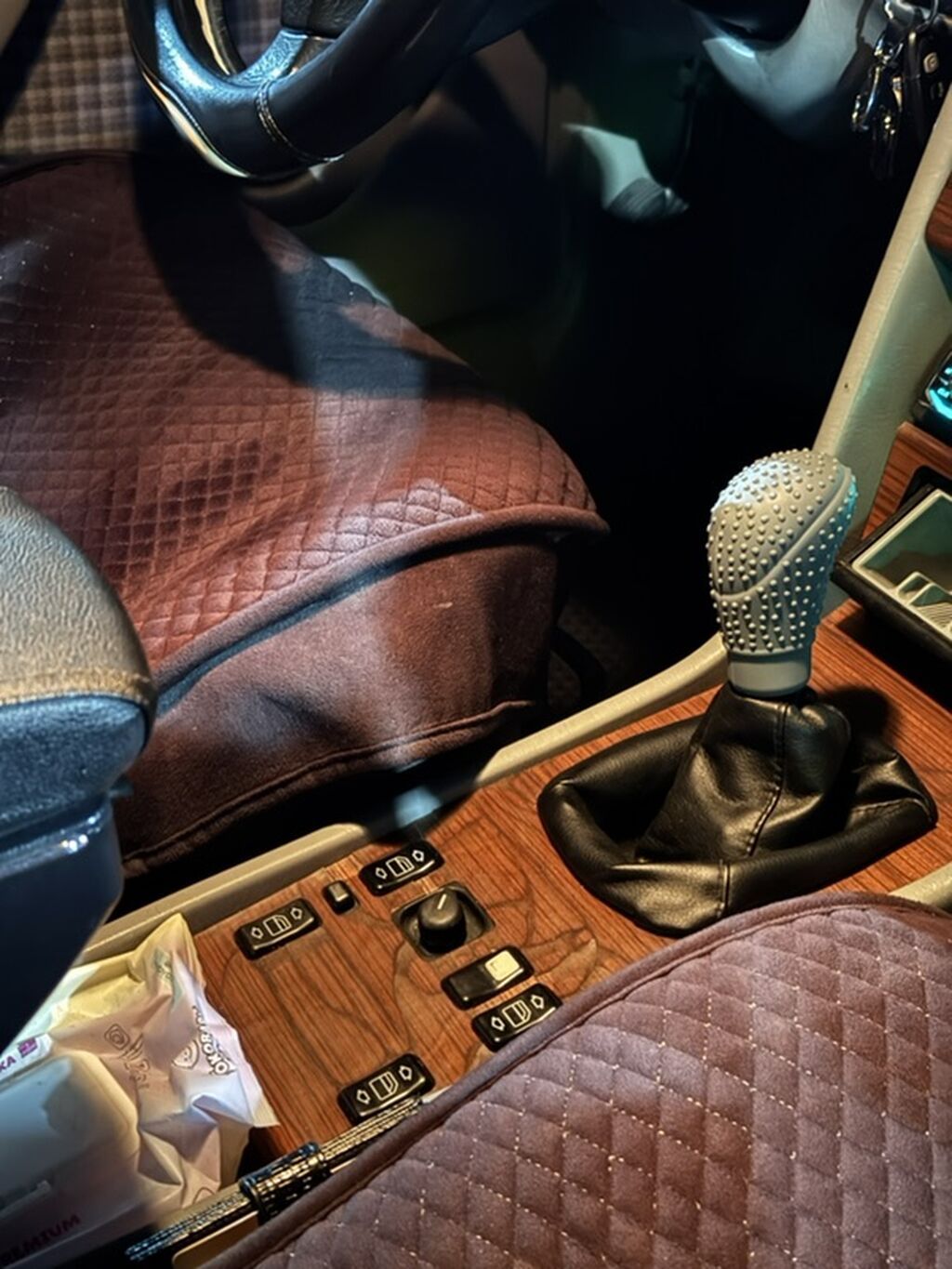 Mercedes-Benz W124: 1994 г., 2.2 л, Механика, Бензин, Седан: фото 4