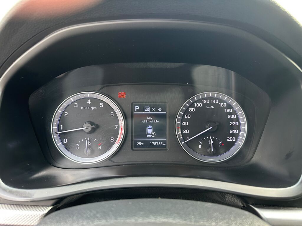 Hyundai Sonata: 2017 г., 2 л, Автомат, Газ, Седан: фото 7