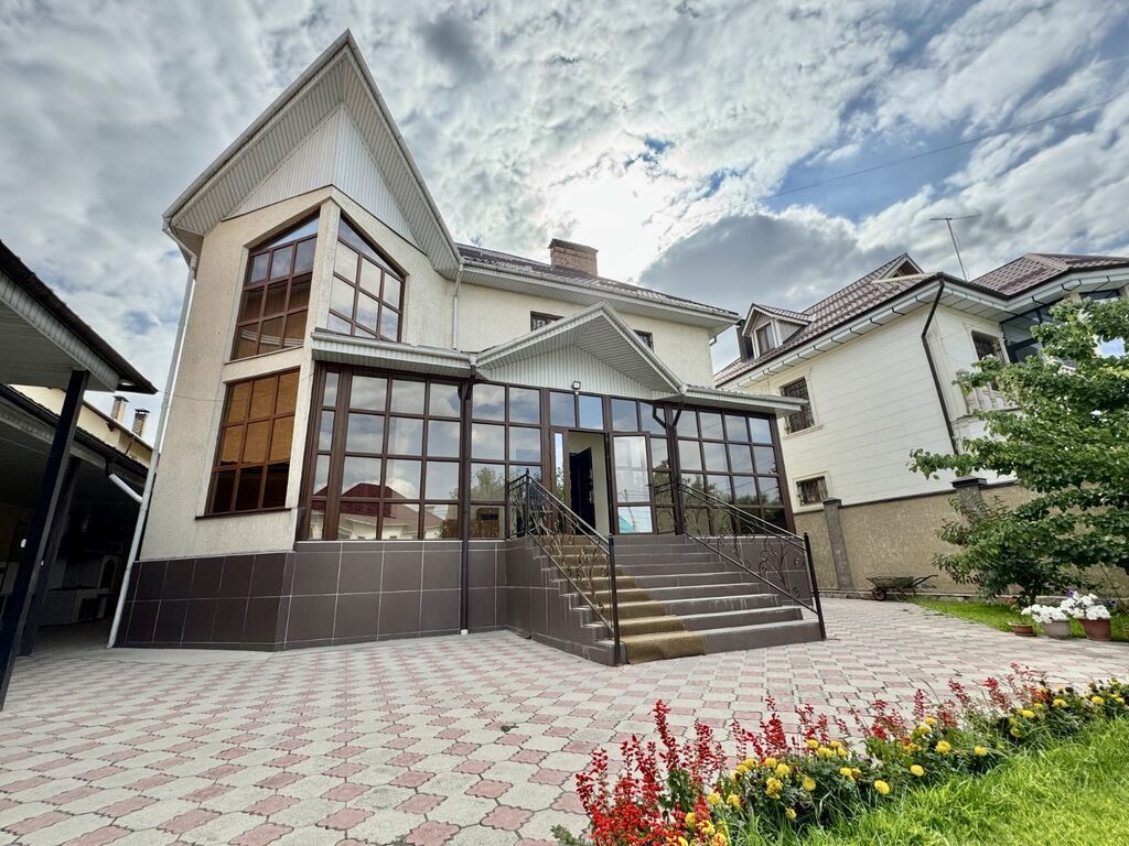 В продаже двух этажный дом в районе Старого Аэропорта — Район: фото 2