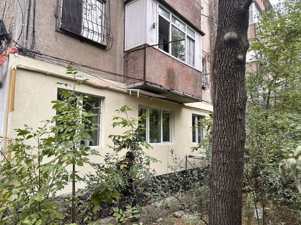 Продам 2-комнатную квартиру, 8 мкр, 45 м²: фото 2