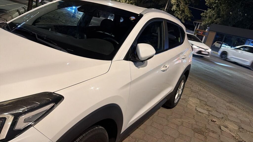 Hyundai Tucson: 2020 г., 1.6 л, Робот, Дизель, Кроссовер: фото 2