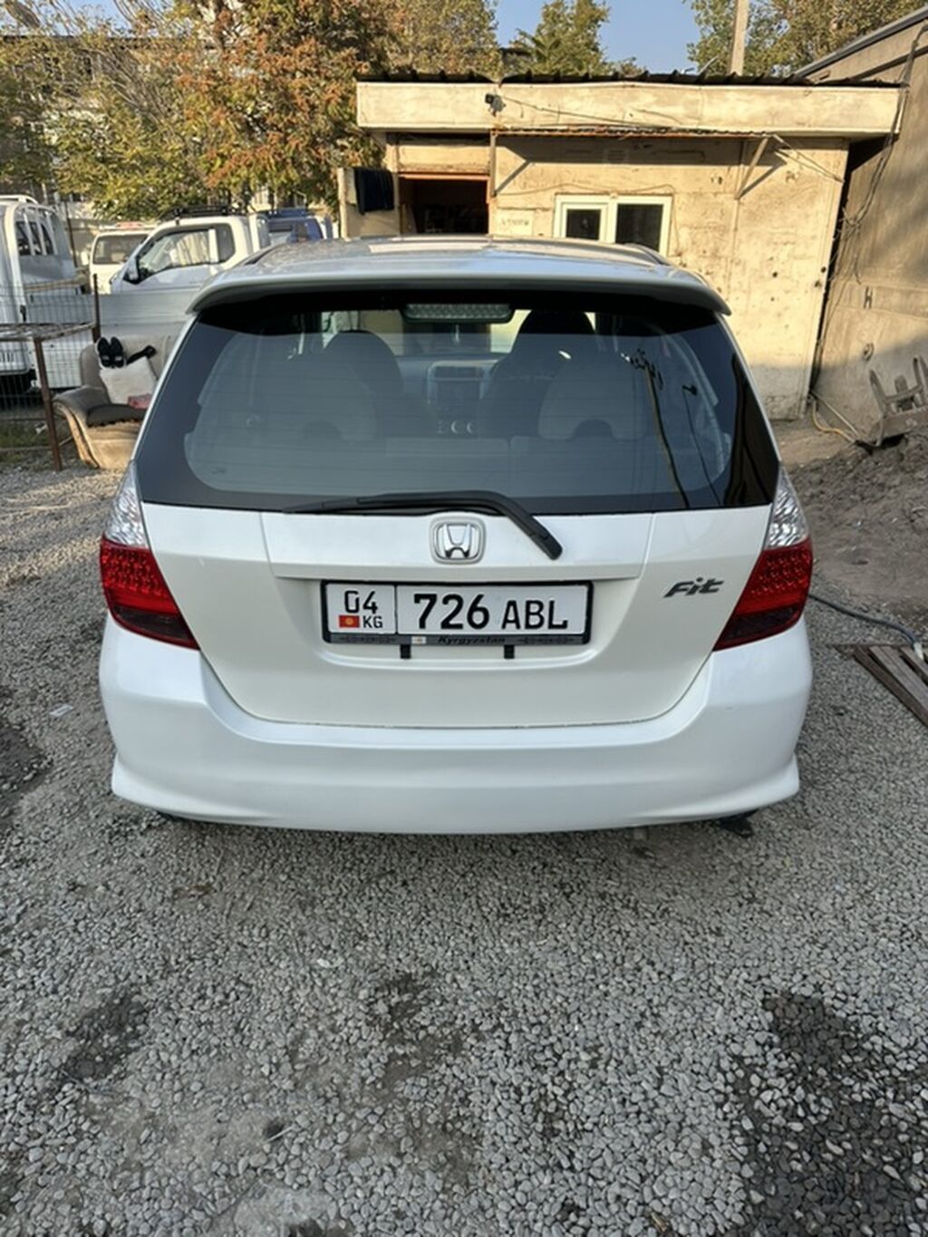 Honda Fit: 2004 г., 1.5 л, Вариатор, Бензин, Хэтчбэк: фото 4