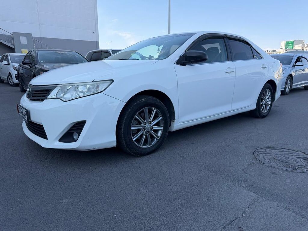 Toyota Camry: 2013 г., 2.5 л, Автомат, Бензин, Седан: фото 5