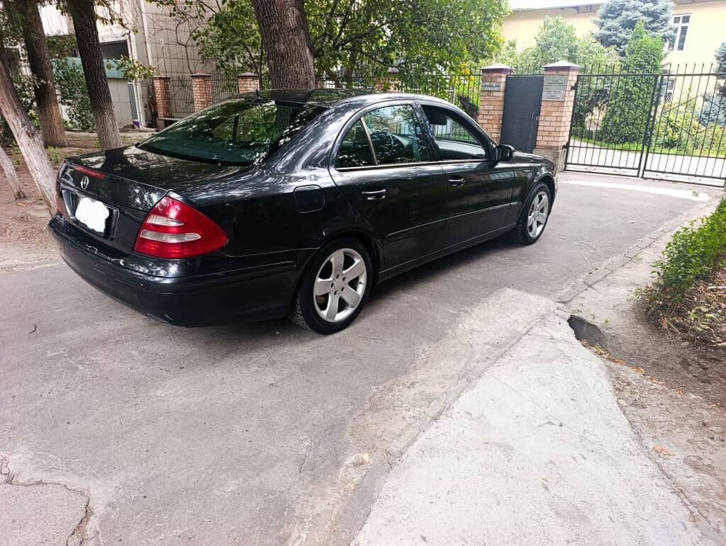 Mercedes-Benz E-Class: 2002 г., 3.2 л, Автомат, Бензин, Седан: фото 4