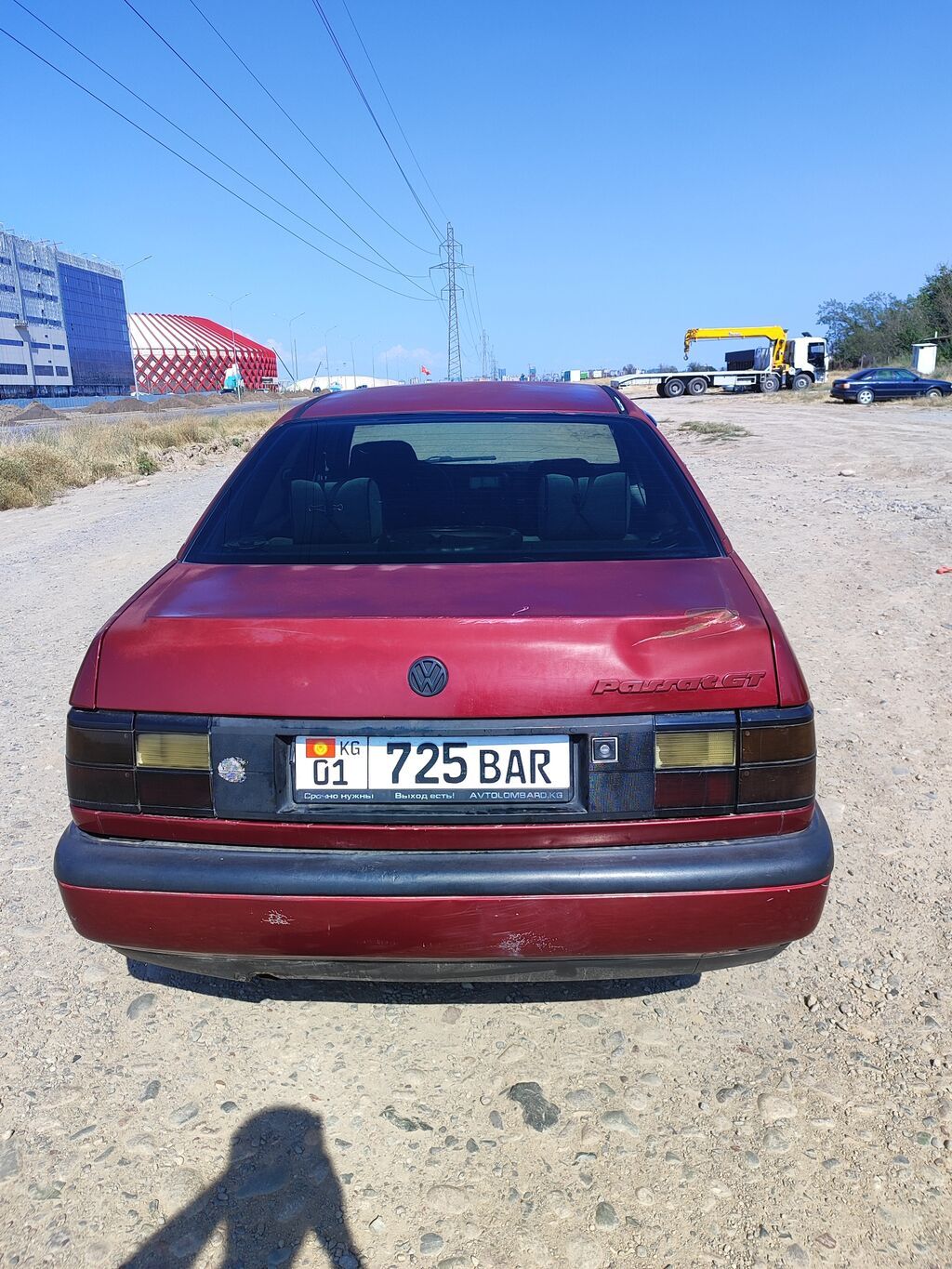 Volkswagen Passat: 1990 г., 1.8 л, Механика, Седан: фото 3