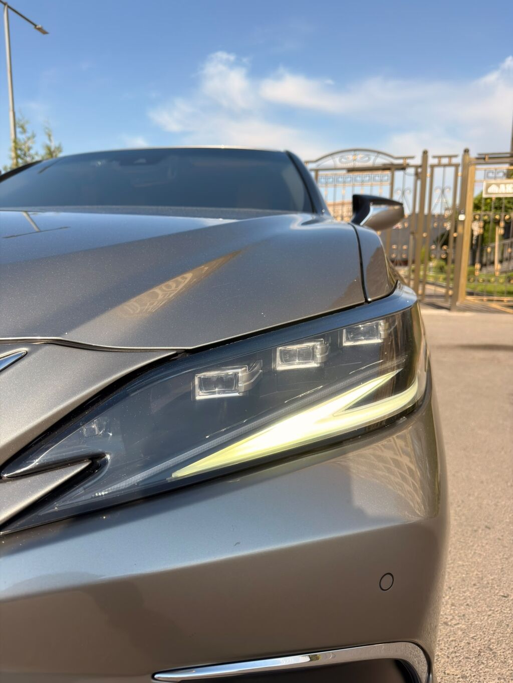Lexus ES: 2023 г., Гибрид, Седан: фото 4