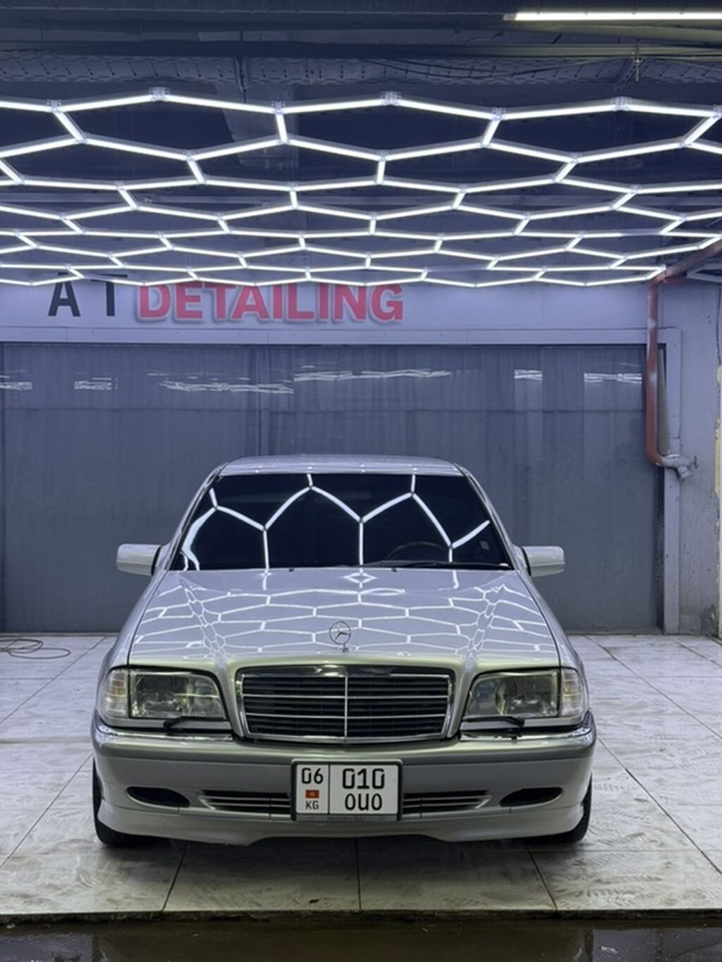 Mercedes-Benz C-Class: 1999 г., 2.8 л, Автомат, Бензин, Седан: фото 2