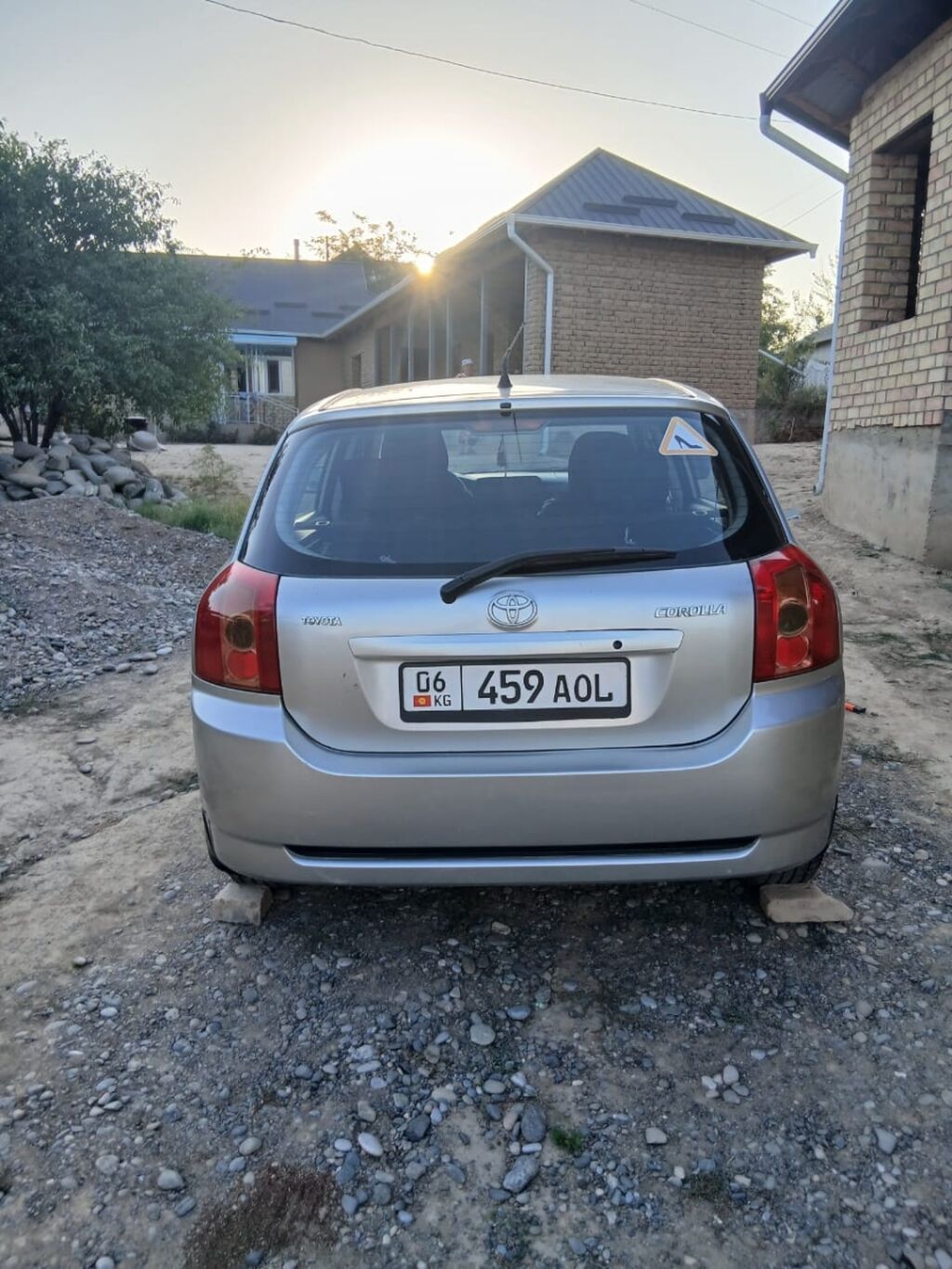Toyota Allex: 2004 г., 1.6 л, Автомат, Бензин, Хэтчбэк: фото 7