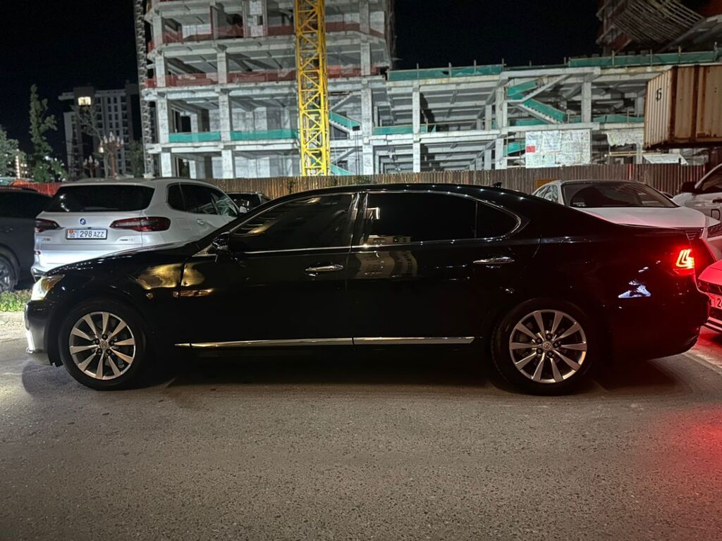 Lexus LS: 2013 г., 4.6 л, Автомат, Бензин, Седан: фото 4